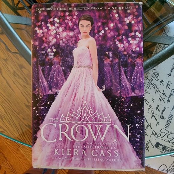 The Crown (selection book series) - Picture 1 of 1
